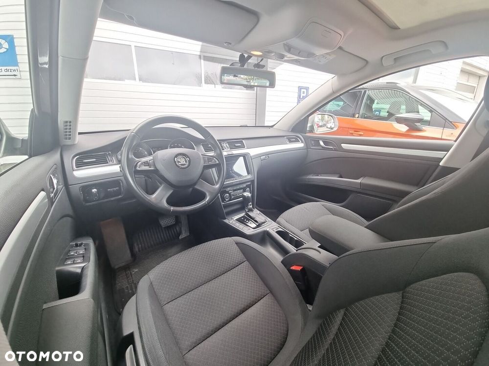Skoda Superb - 25
