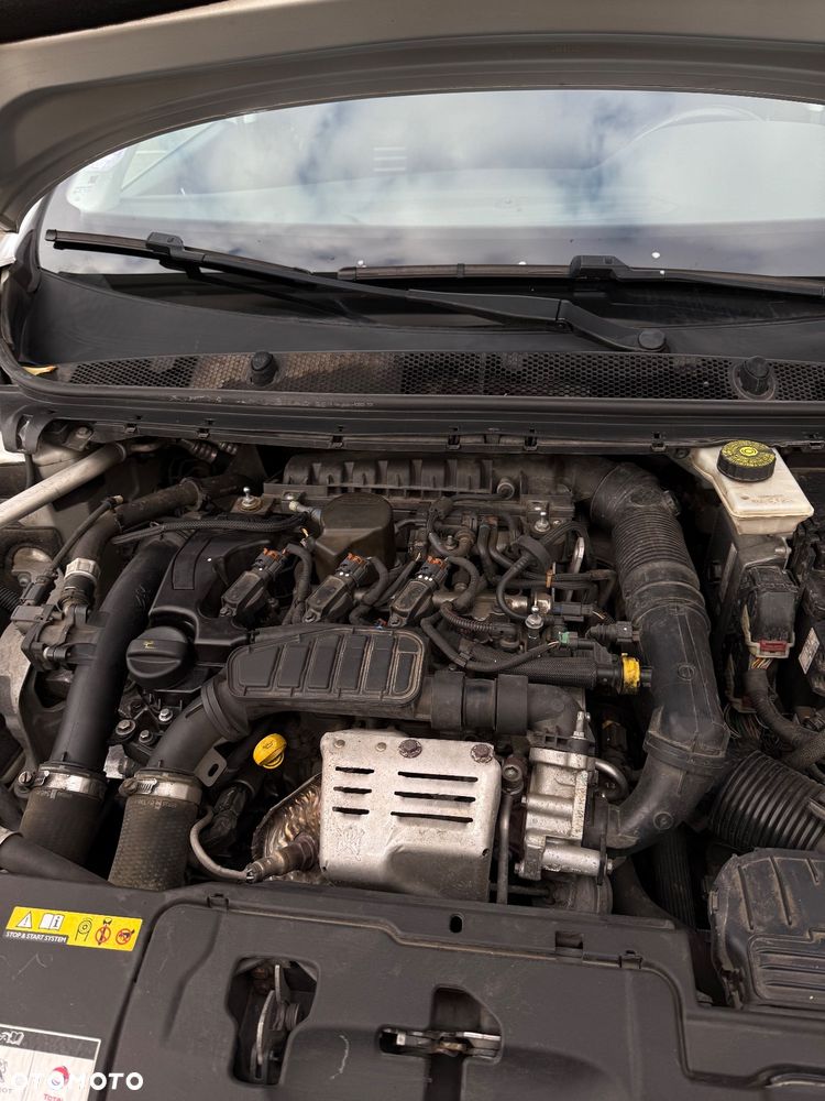 Peugeot 308 1.2 PureTech GPF Active S&S - 21