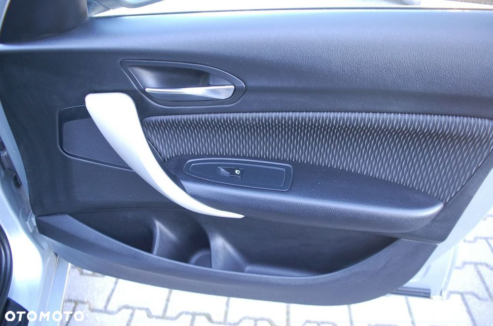 BMW Seria 1 - 33
