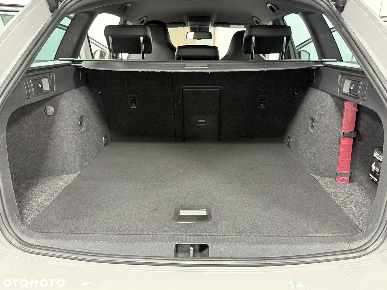 Skoda Octavia 2.0 TDI RS Challenge DSG - 34