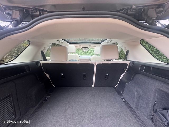 Land Rover Discovery Sport 1.5 I3 P300e AWD SE - 11