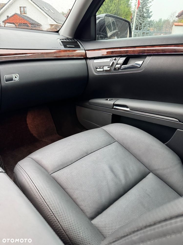 Mercedes-Benz Klasa S 400 HYBRID L - 24
