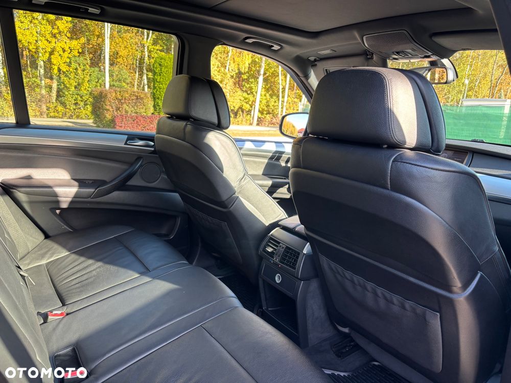 BMW X5 xDrive30d - 33