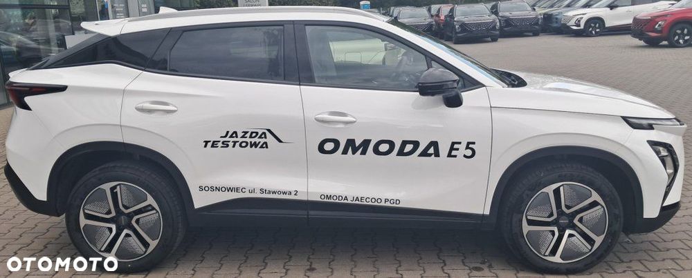 Omoda E5 - 4