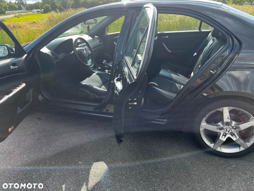 Honda Accord Tourer 2.0 i Sport - 11