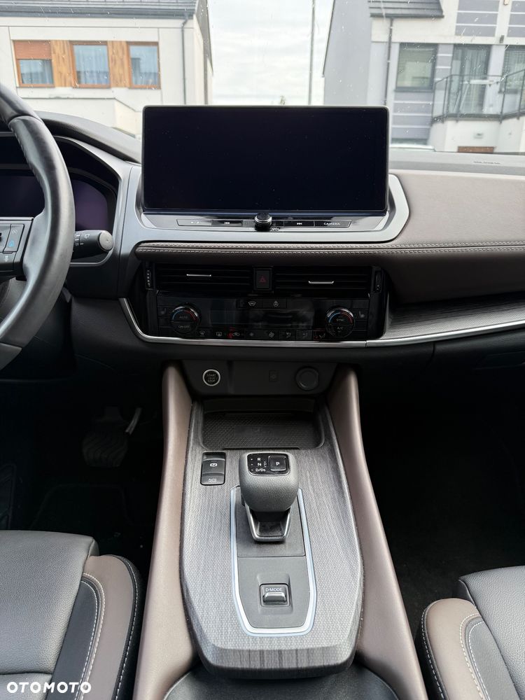 Nissan Qashqai 1.3 DIG-T mHEV Tekna Xtronic - 17