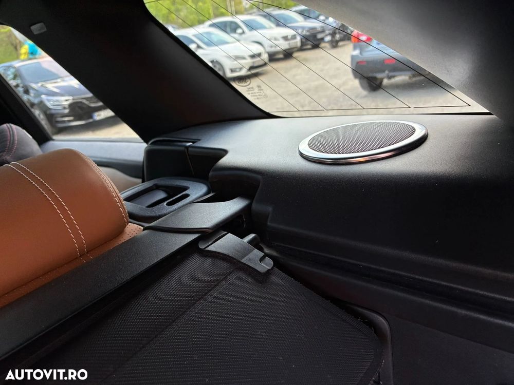 Land Rover Range Rover Velar 3.0 P400 MHEV Dynamic SE - 32