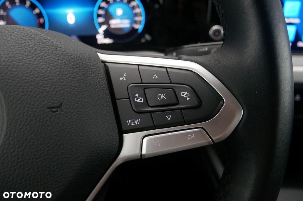 Volkswagen Golf - 19