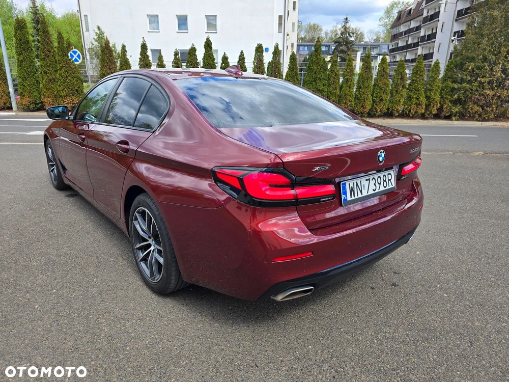 BMW Seria 5 530i xDrive mHEV Luxury Line - 6