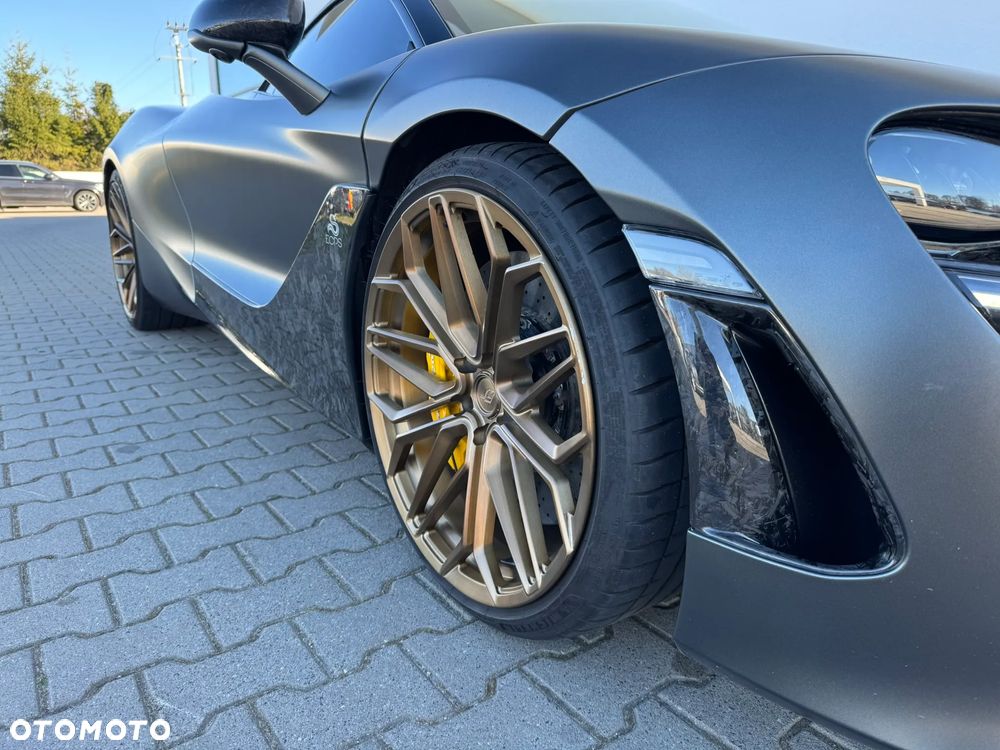 McLaren 720S Coupe - 7