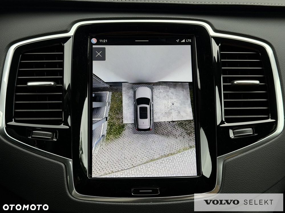 Volvo XC 90 - 31