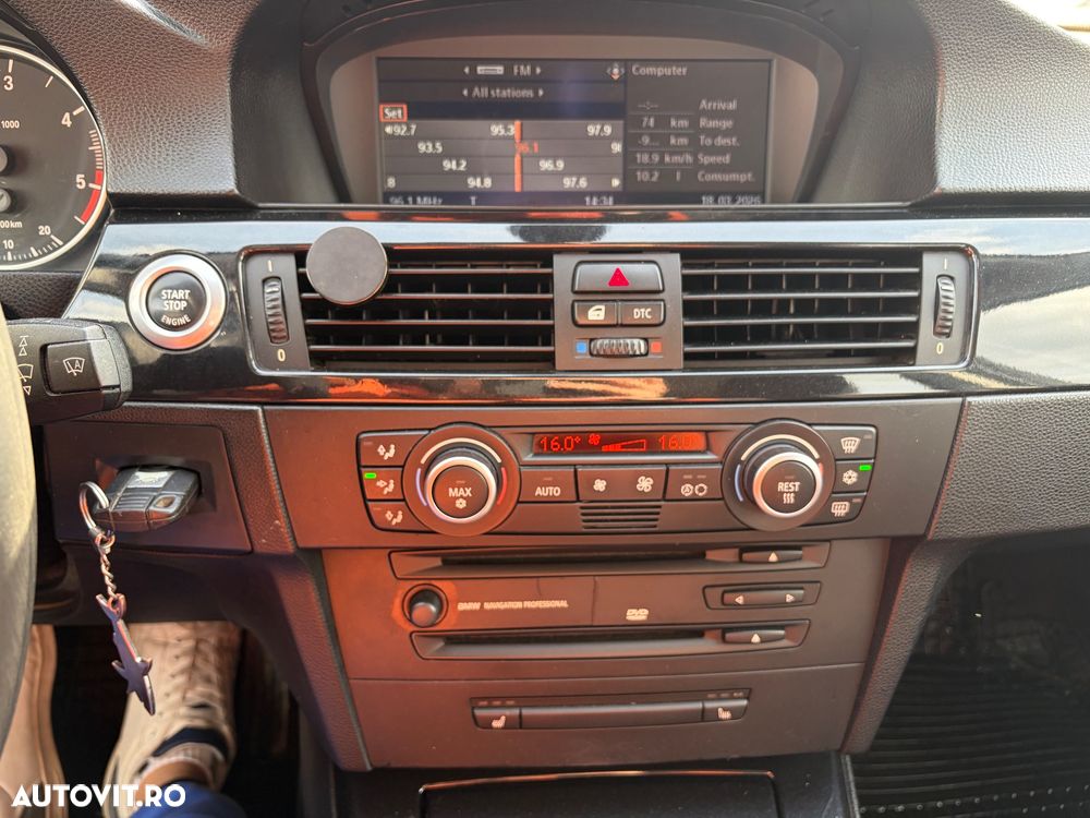 BMW Seria 3 320d - 14