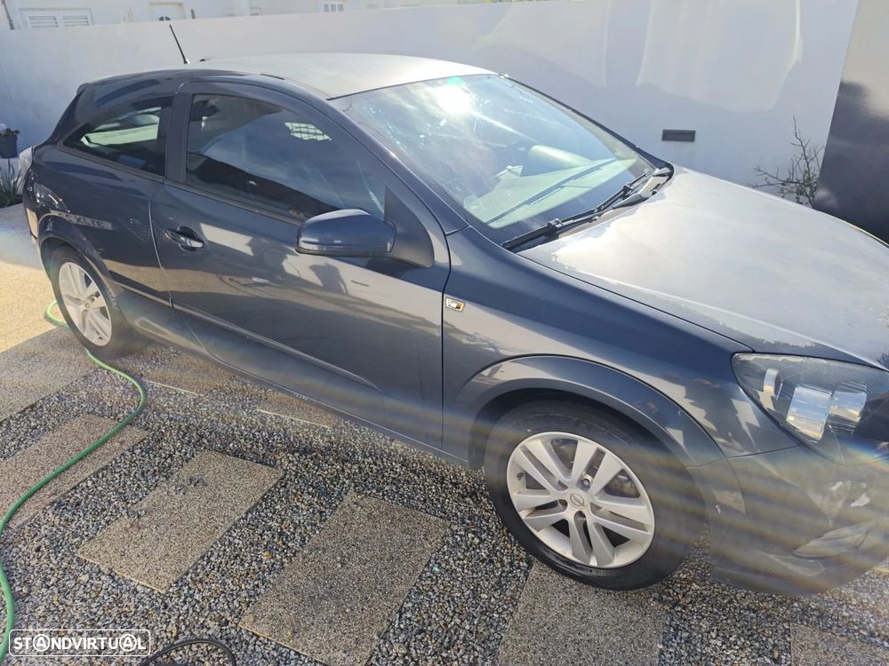 Opel Astra GTC 1.3 CDTI - 12