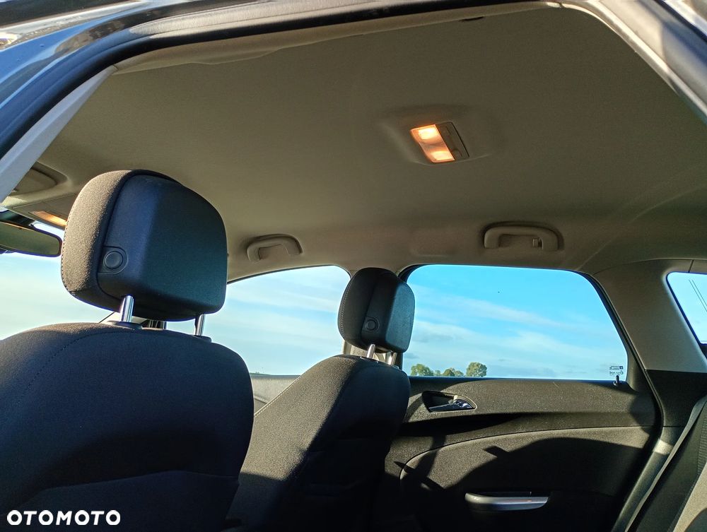 Opel Astra - 29