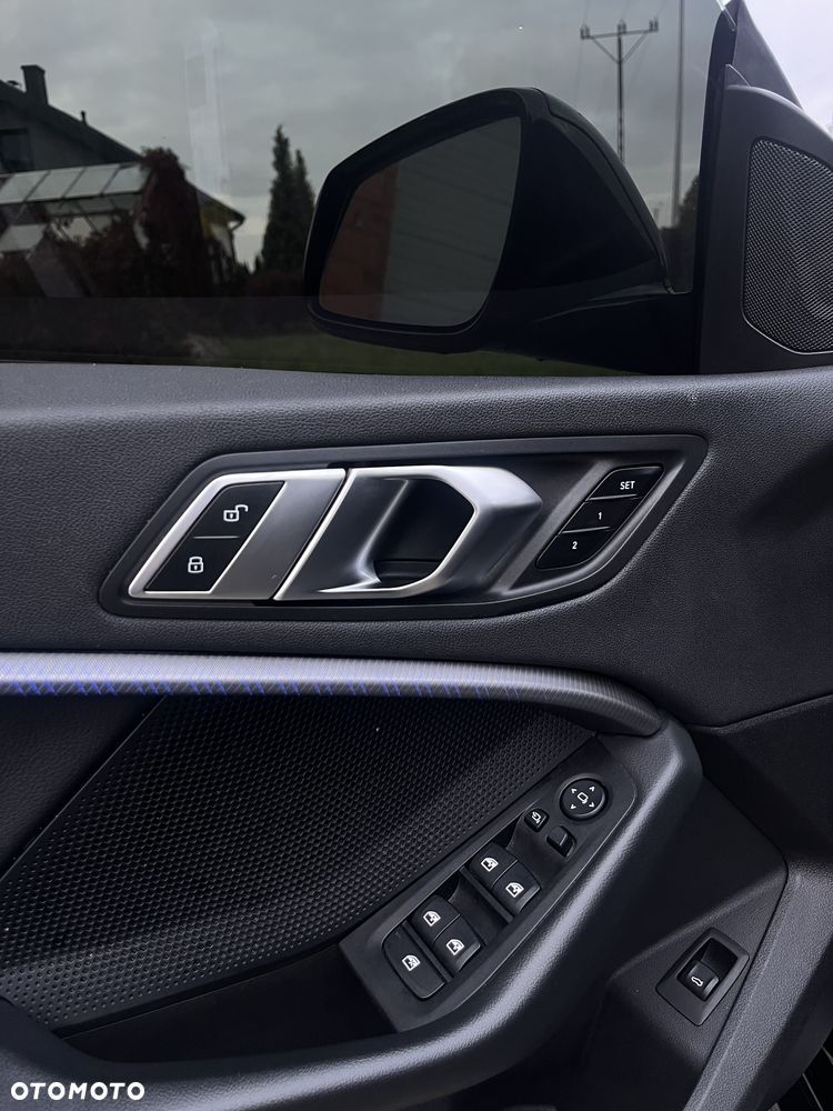 BMW Seria 2 225i xDrive M Sport sport - 21