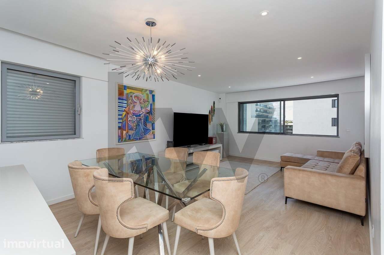 Apartamento T2 mobilado | Pronto a habitar | Ideal para famílias ou pr - Grande imagem: 3/29