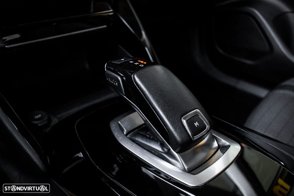 Peugeot 2008 1.5 BlueHDi Allure EAT8 - 20