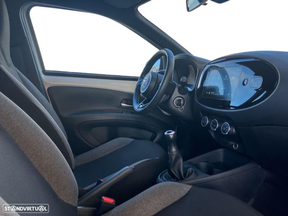 Toyota Aygo X 1.0 Play - 6