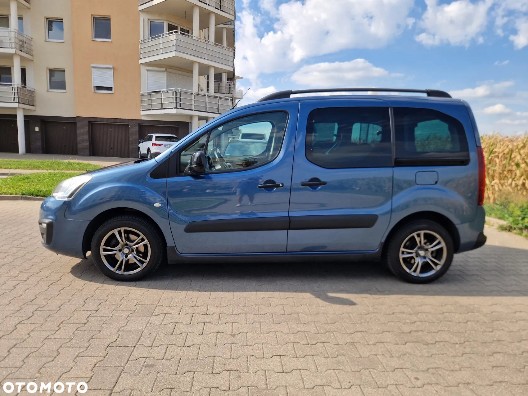Citroën Berlingo 1.6 BlueHDi XTR S&S - 9