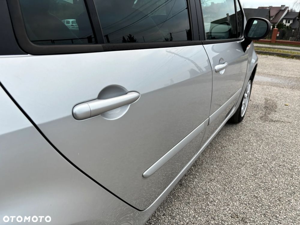 Renault Modus 1.2 16V Night and Day - 34