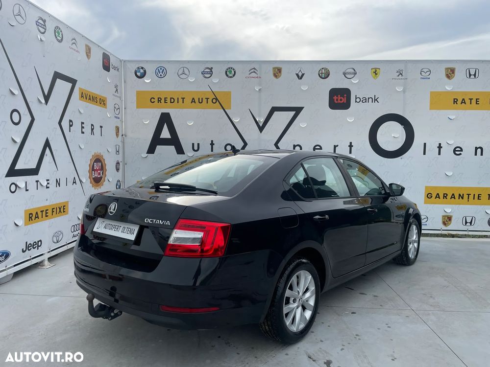 Skoda Octavia 2.0 TDI Style - 6