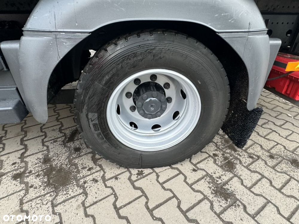 Mercedes-Benz ATEGO 1224 Kontener 7.30/ Winda / - 9