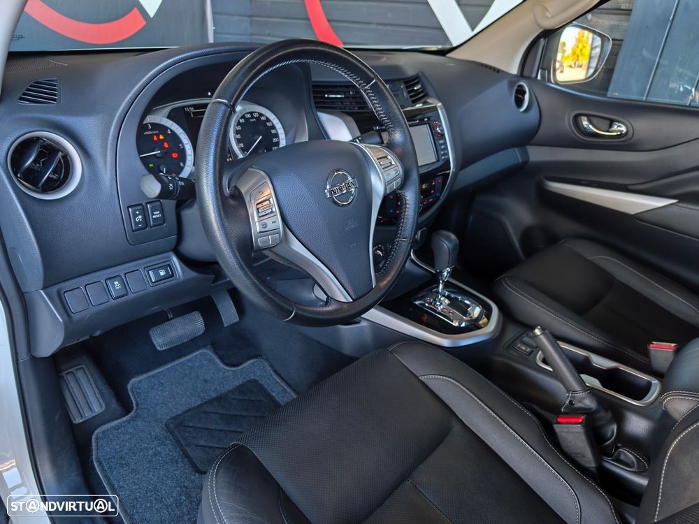 Nissan Navara 2.3 dCi CD 4WD Tekna Auto - 29