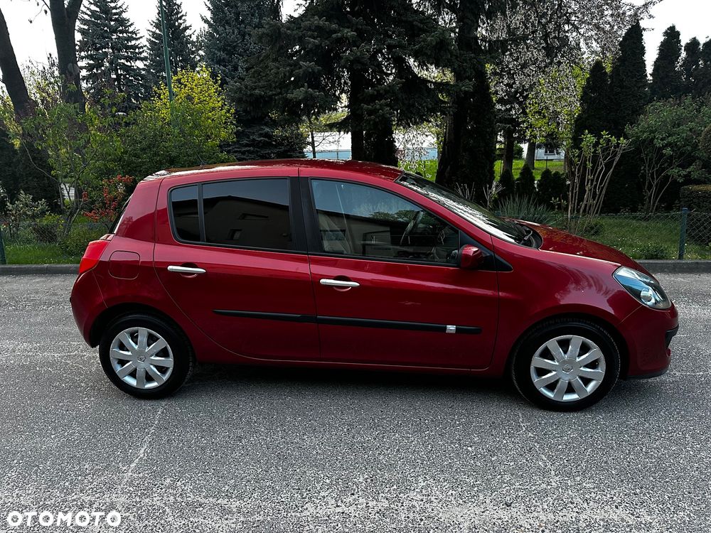 Renault Clio - 3
