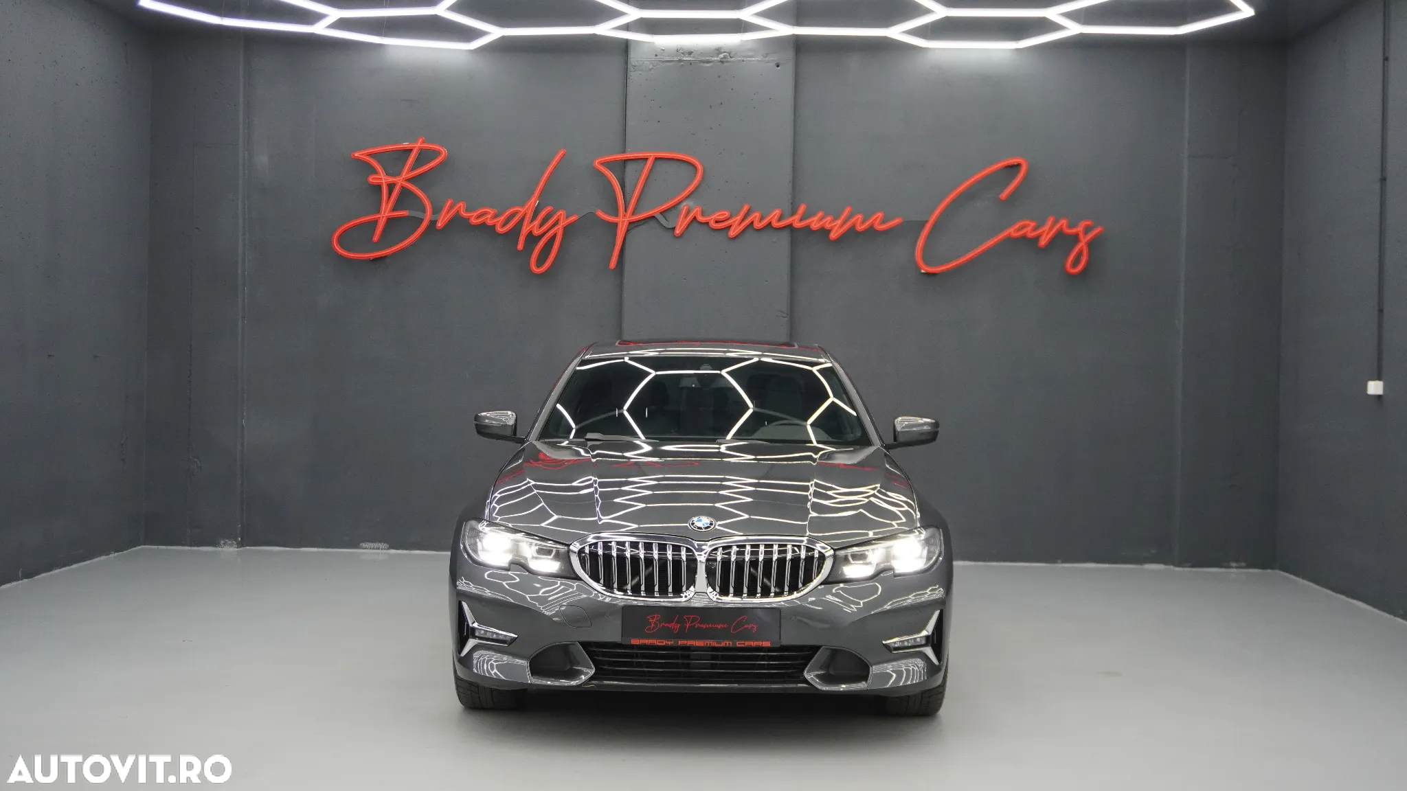 BMW Seria 3 320d xDrive AT - 6