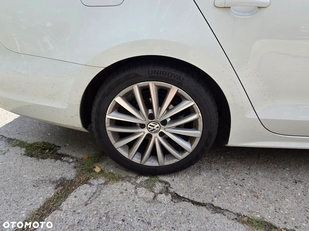 Volkswagen Jetta 1.4 TSI DSG BlueMotion Technology - 17