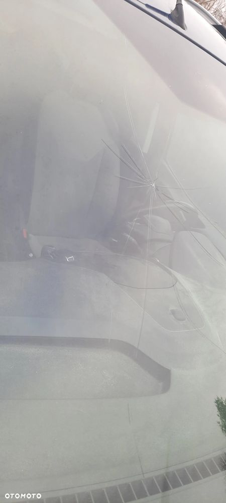 Ford Tourneo Courier 1.0 EcoBoost Ambiente - 15