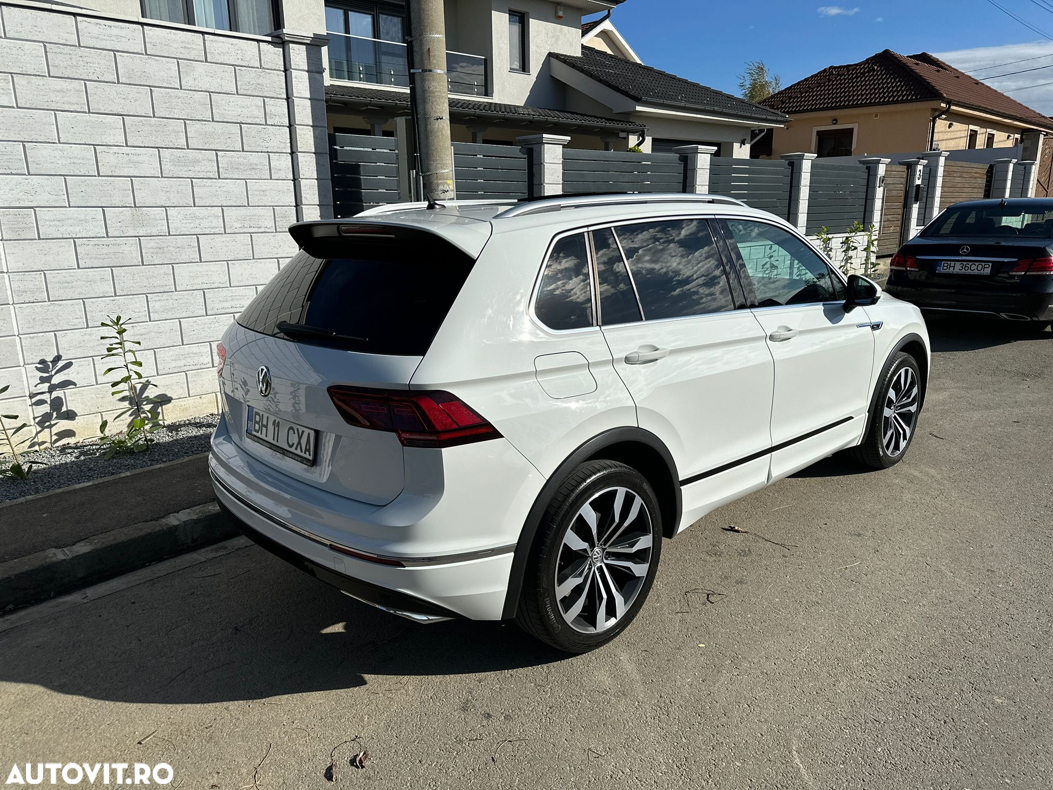 Volkswagen Tiguan 2.0 TDI DPF DSG 4Mot Highline - 3
