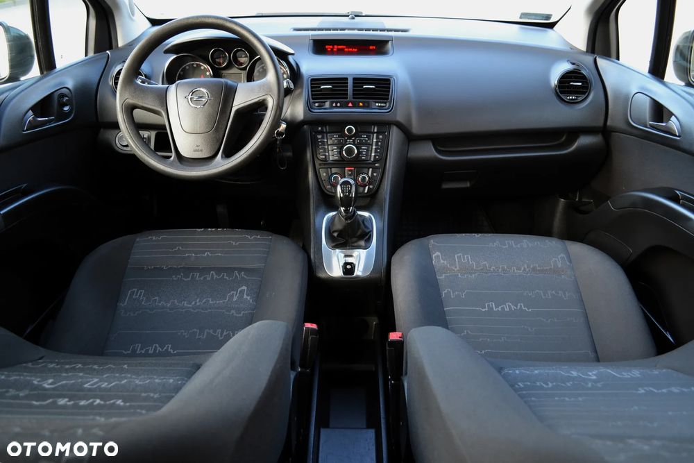 Opel Meriva - 9