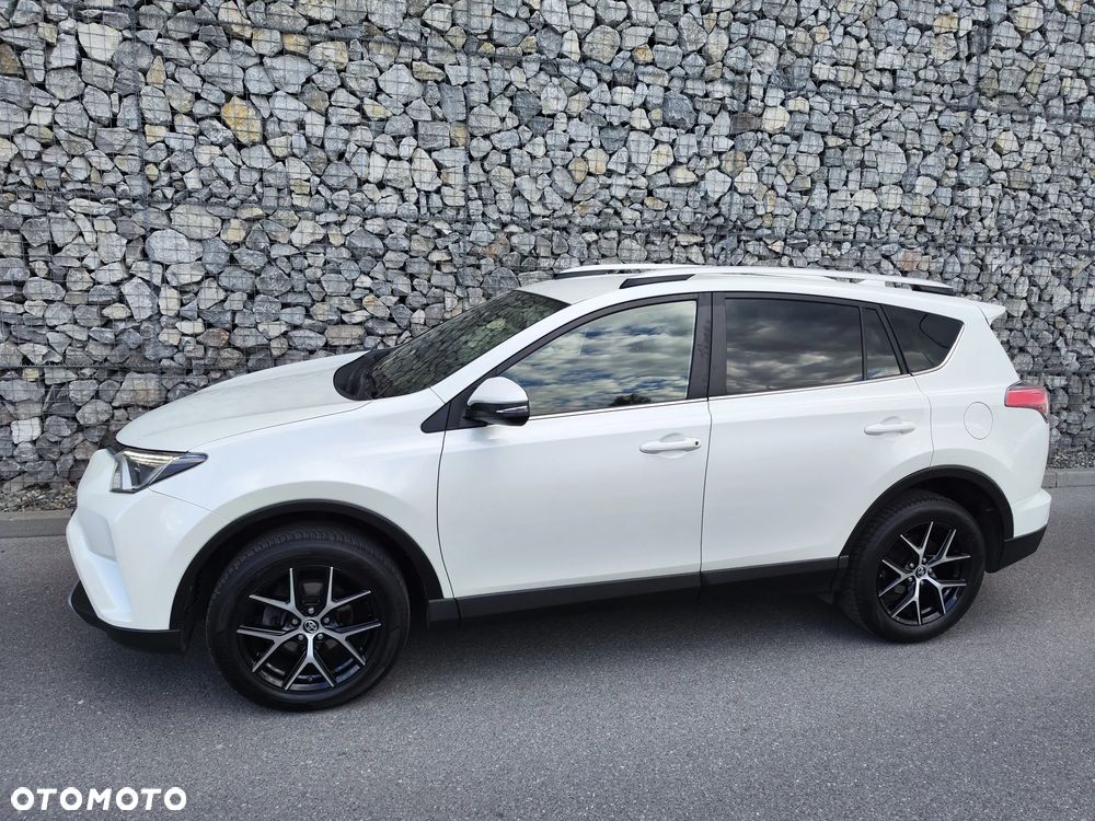 Toyota RAV4 - 14