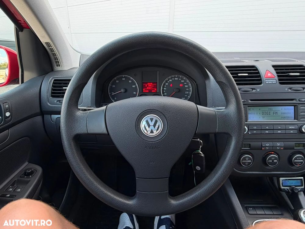 Volkswagen Golf 2.0 FSI 4Motion Sportline - 11