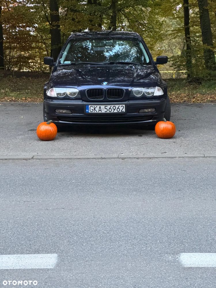 BMW Seria 3 316i - 9