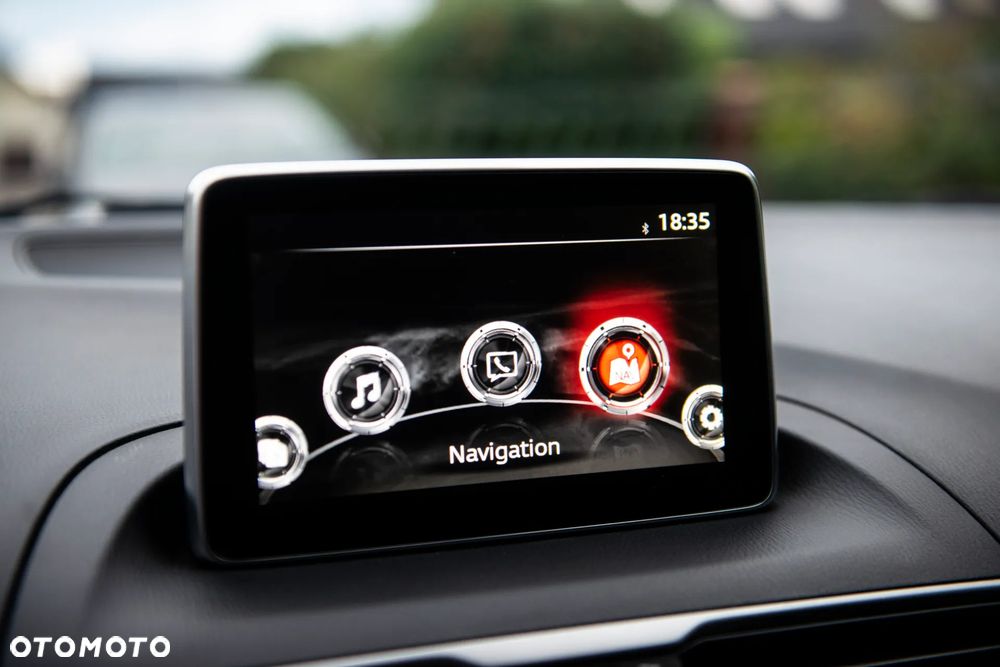 Mazda 3 SKYACTIV-G 120 NAKAMA - 23