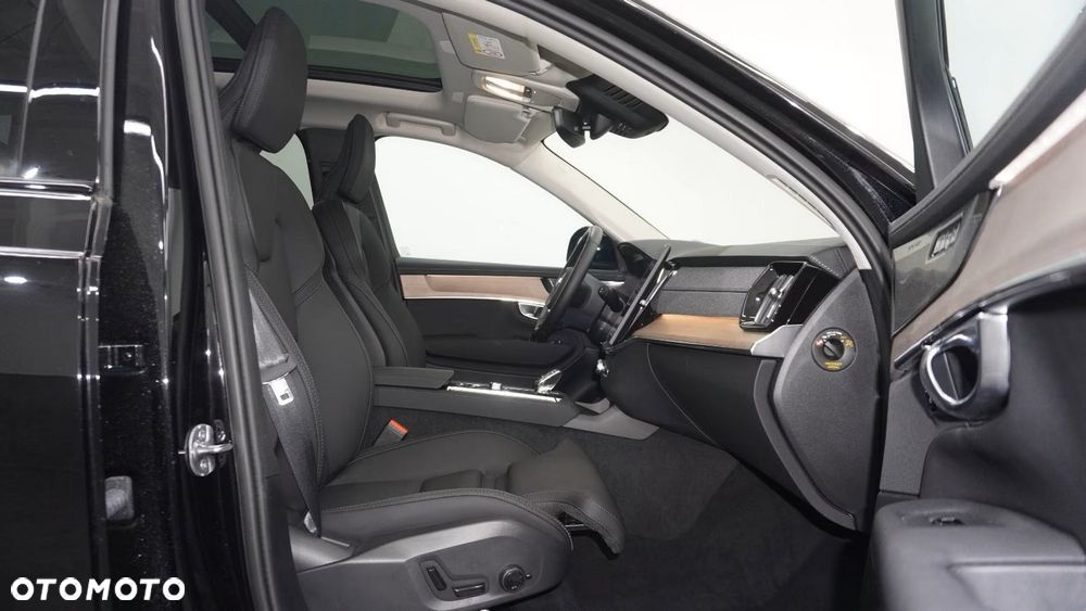 Volvo XC 90 T8 AWD Recharge Plus Dark - 12