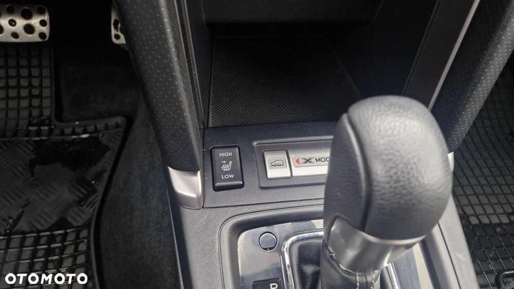 Subaru Forester 2.0XT Platinum Lineartronic EU6 - 30