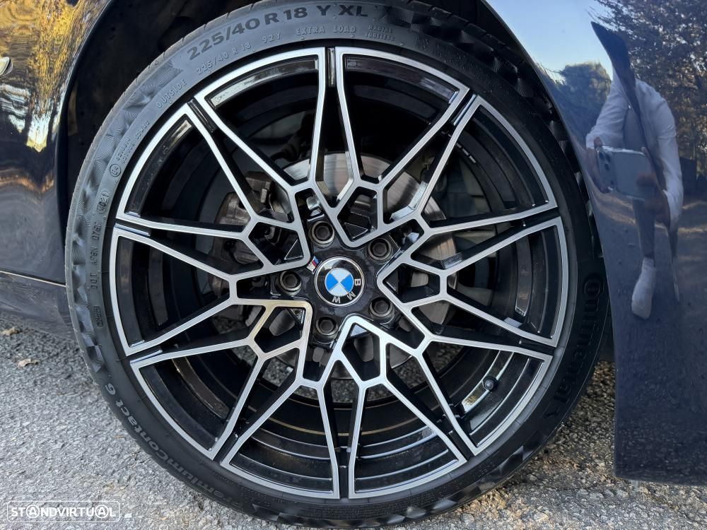 BMW 320 i Cabrio - 3