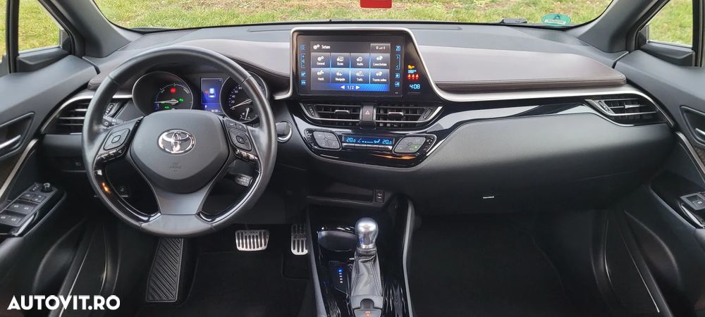 Toyota C-HR Hybrid Lounge - 6