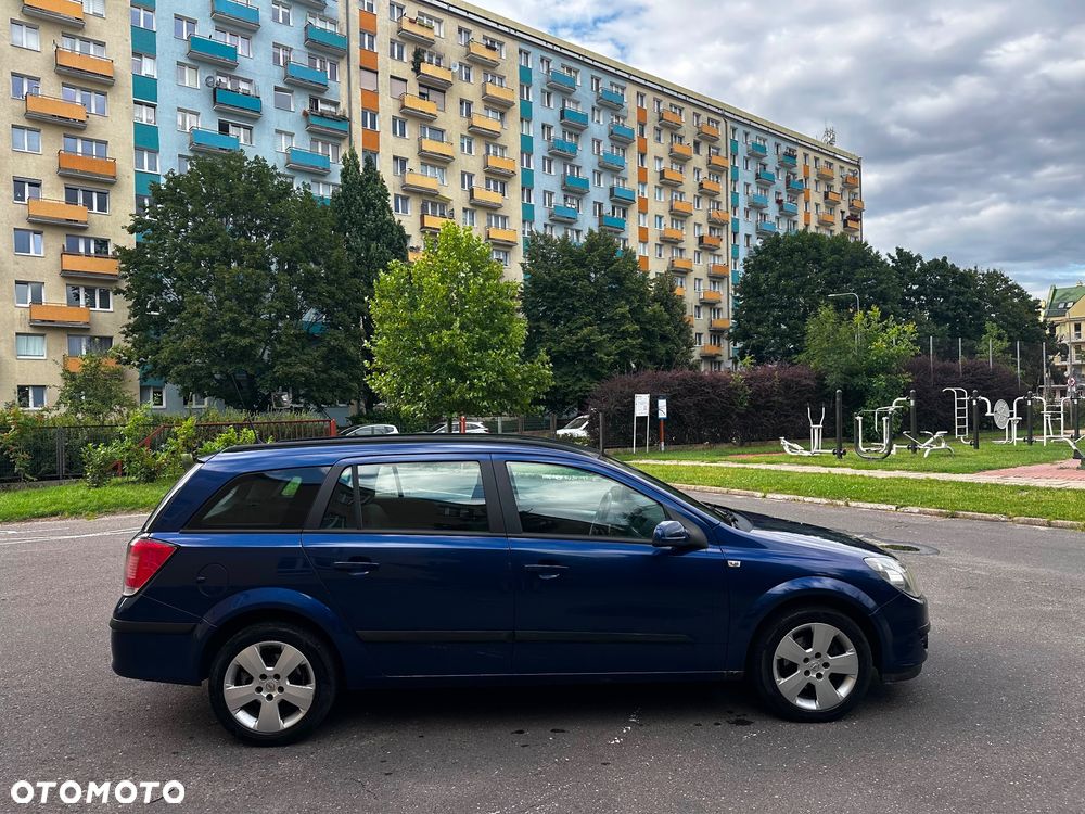 Opel Astra - 4