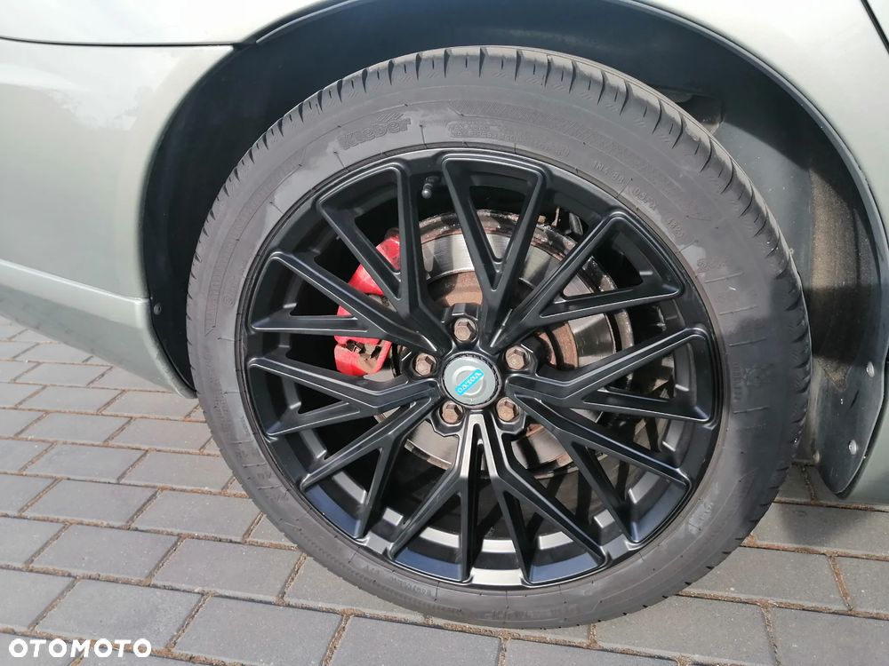 Volvo S80 4.4 V8 AWD R-Design Momentum - 5
