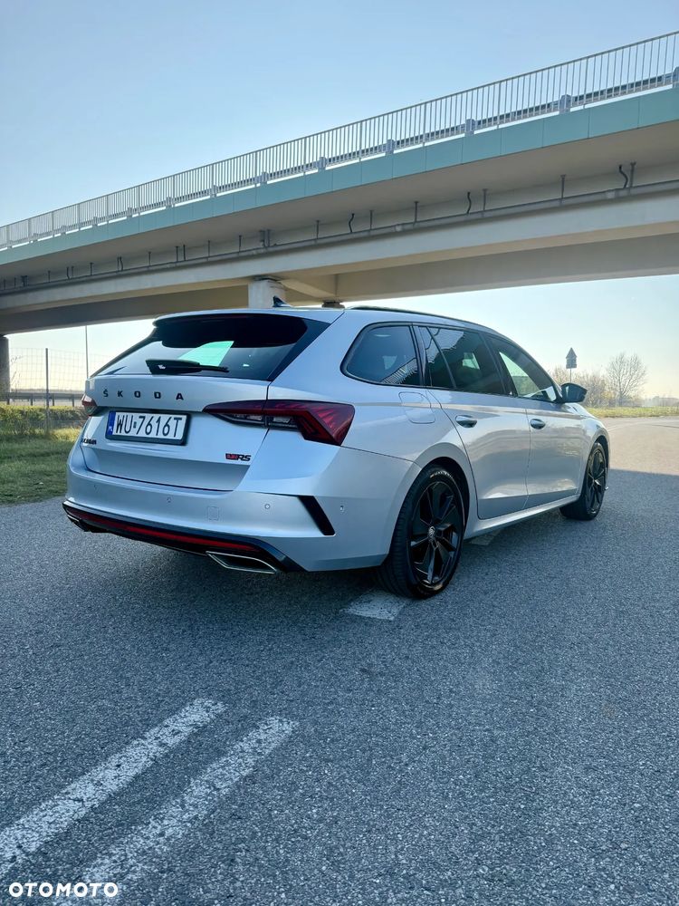 Skoda Octavia Combi 2.0 TDI DSG 4x4 RS Plus - 13