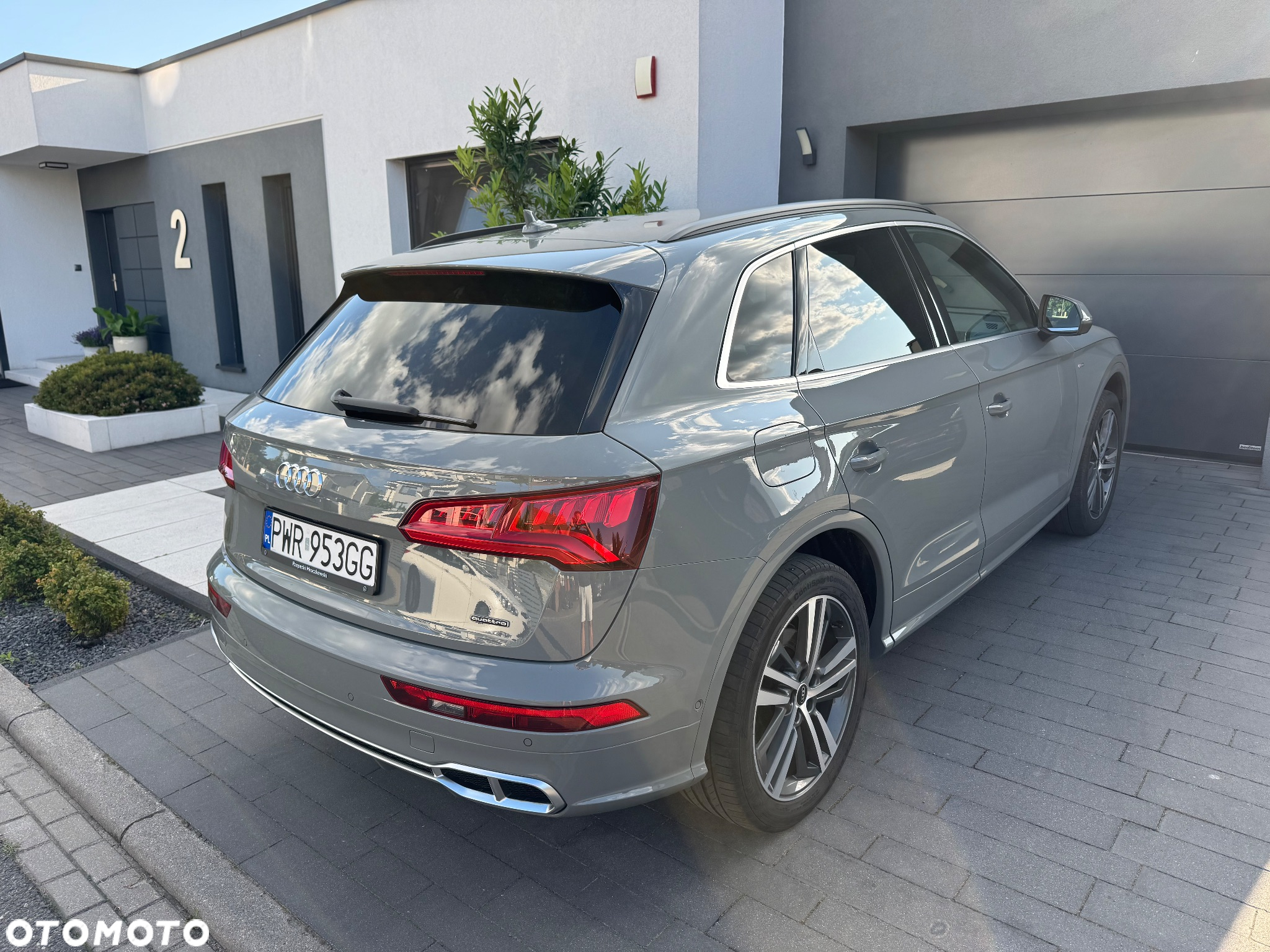 Audi Q5 55 TFSI e Quattro S tronic - 12