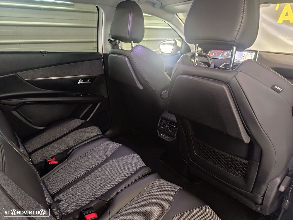 Peugeot 5008 1.2 PureTech Allure - 31