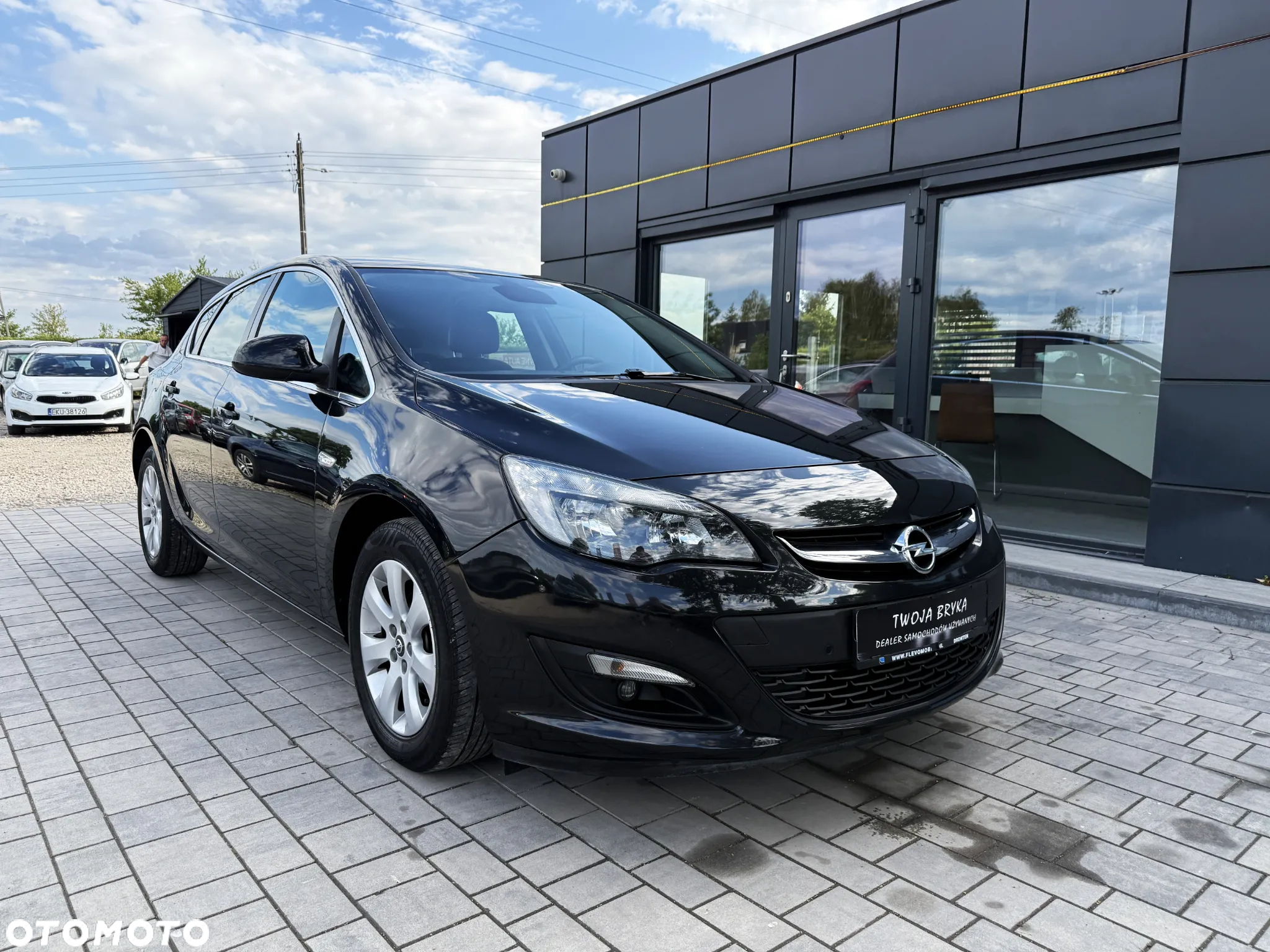 Opel Astra IV 1.4 T Cosmo S&S - 10