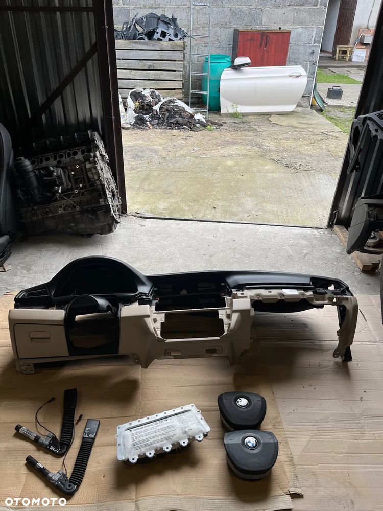BMW 5 F10 F11 DESKA ROZDZIELCZA KOKPIT KONSOLA ARIBAG NAPINACZE ORYGINAŁ KOMPLET - 1