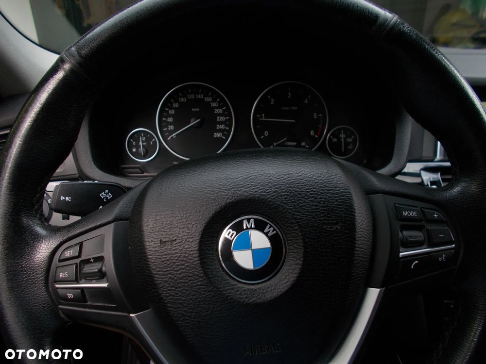 BMW X4 xDrive20d xLine - 12