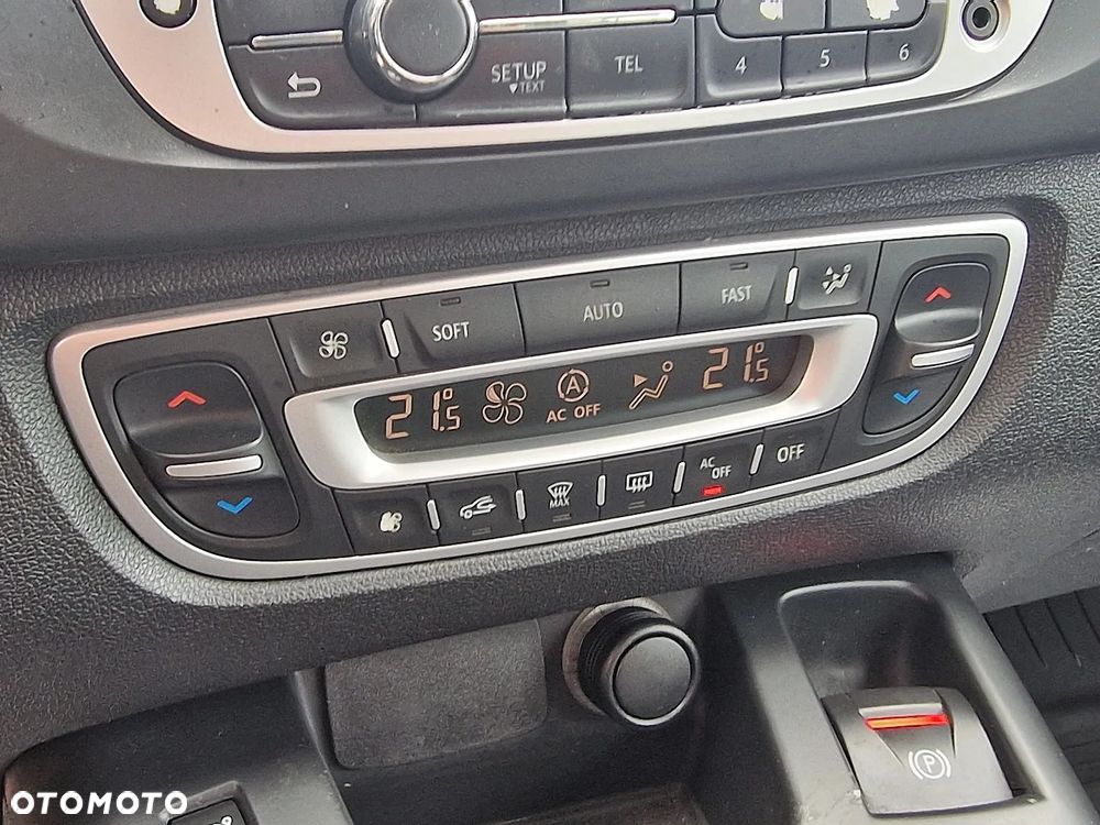 Renault Scenic dCi 110 Expression - 20